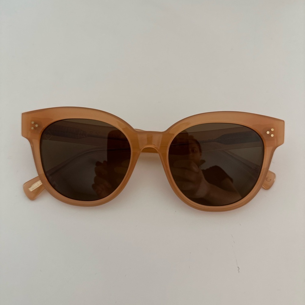 Offers Welcome - RAEN - Nikol Sunglasses - Never Worn